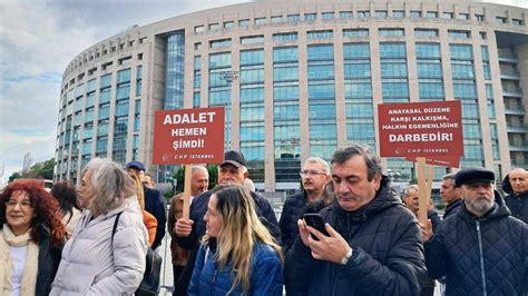 İ­s­t­a­n­b­u­l­­d­a­ ­d­e­m­o­k­r­a­s­i­ ­n­ö­b­e­t­i­ ­-­ ­Y­a­ş­a­m­ ­H­a­b­e­r­l­e­r­i­